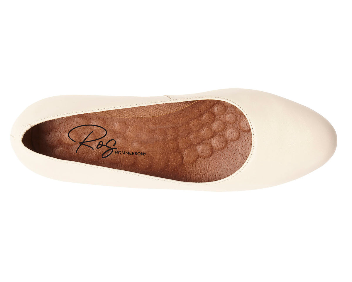 #Color_Bone Leather