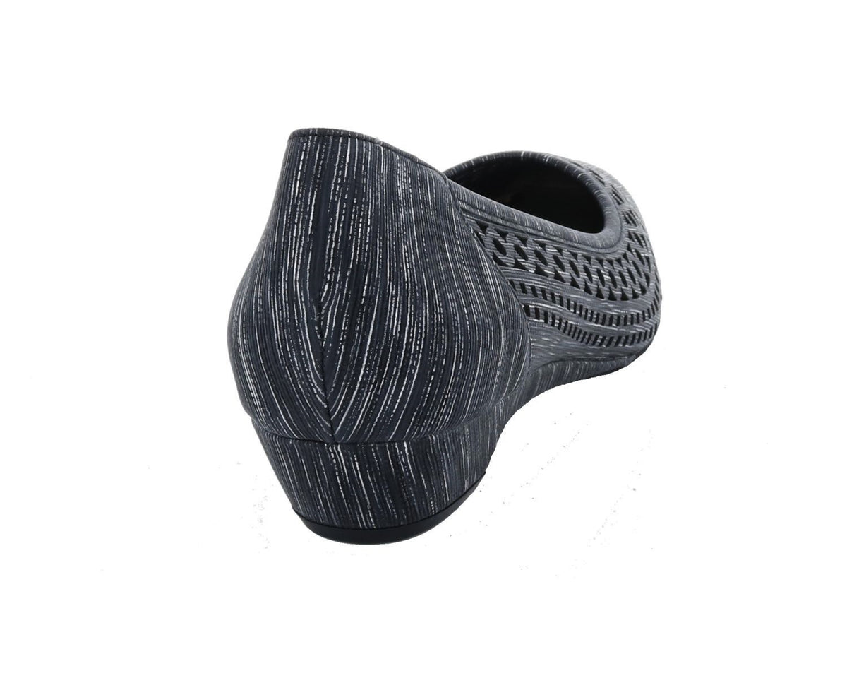 #Color_Black Laser Stripe