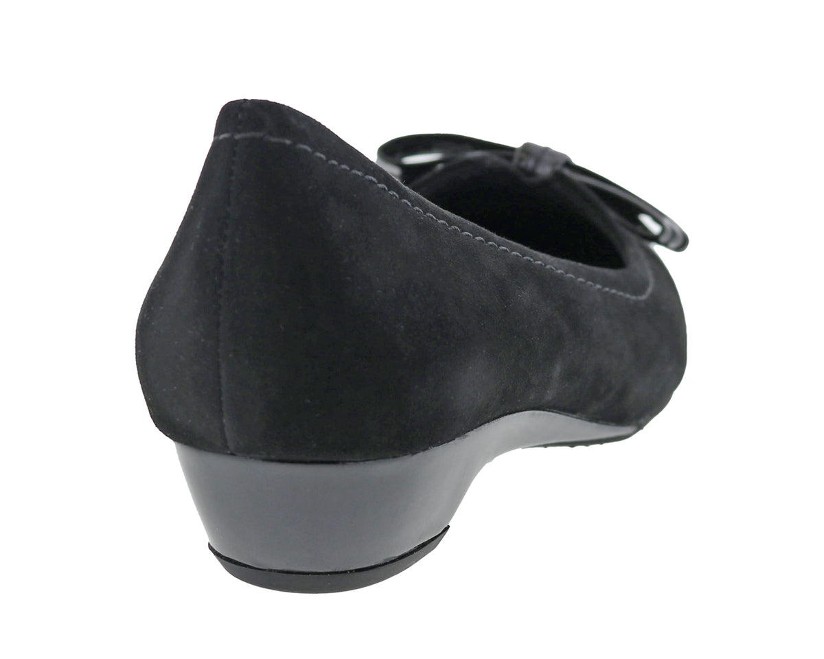 #Color_Black Suede Leather