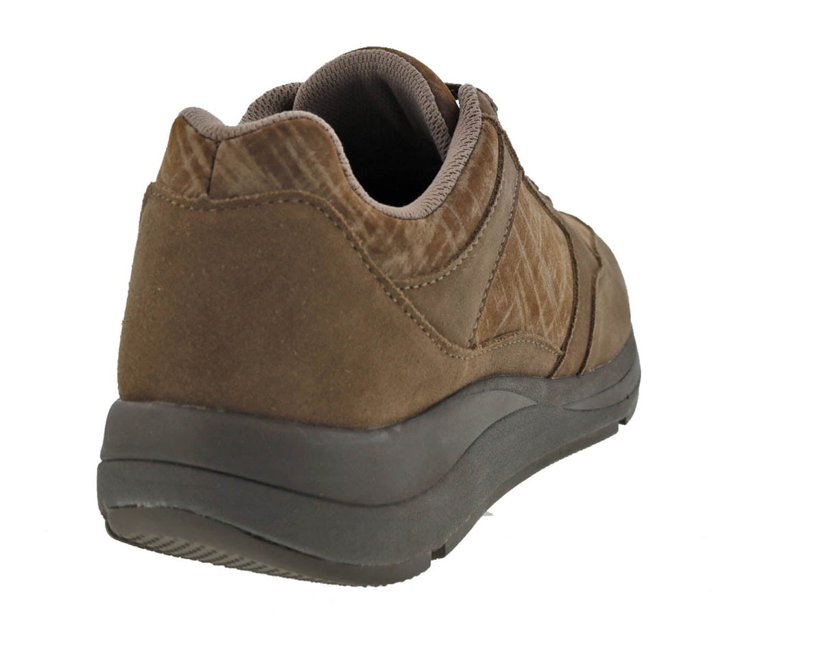 #Color_Tan Suede/Tan Mesh