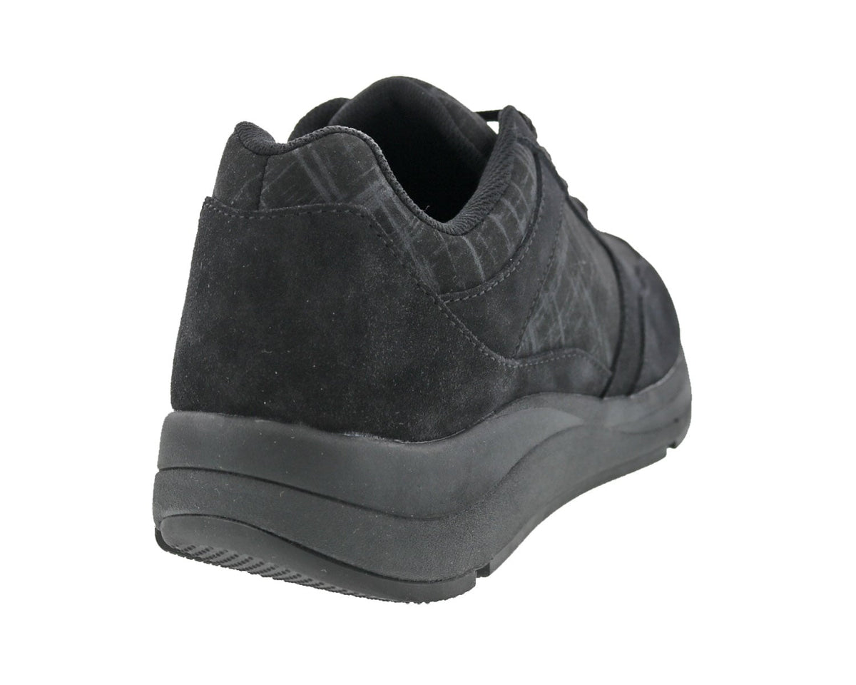 #Color_Black Suede/ Black Mesh