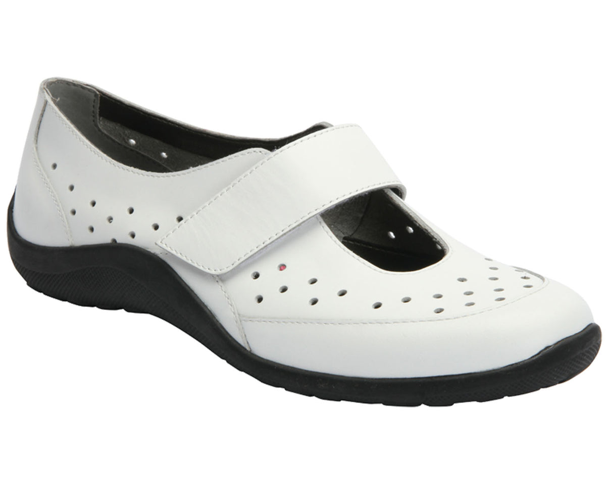 #Color_White Leather