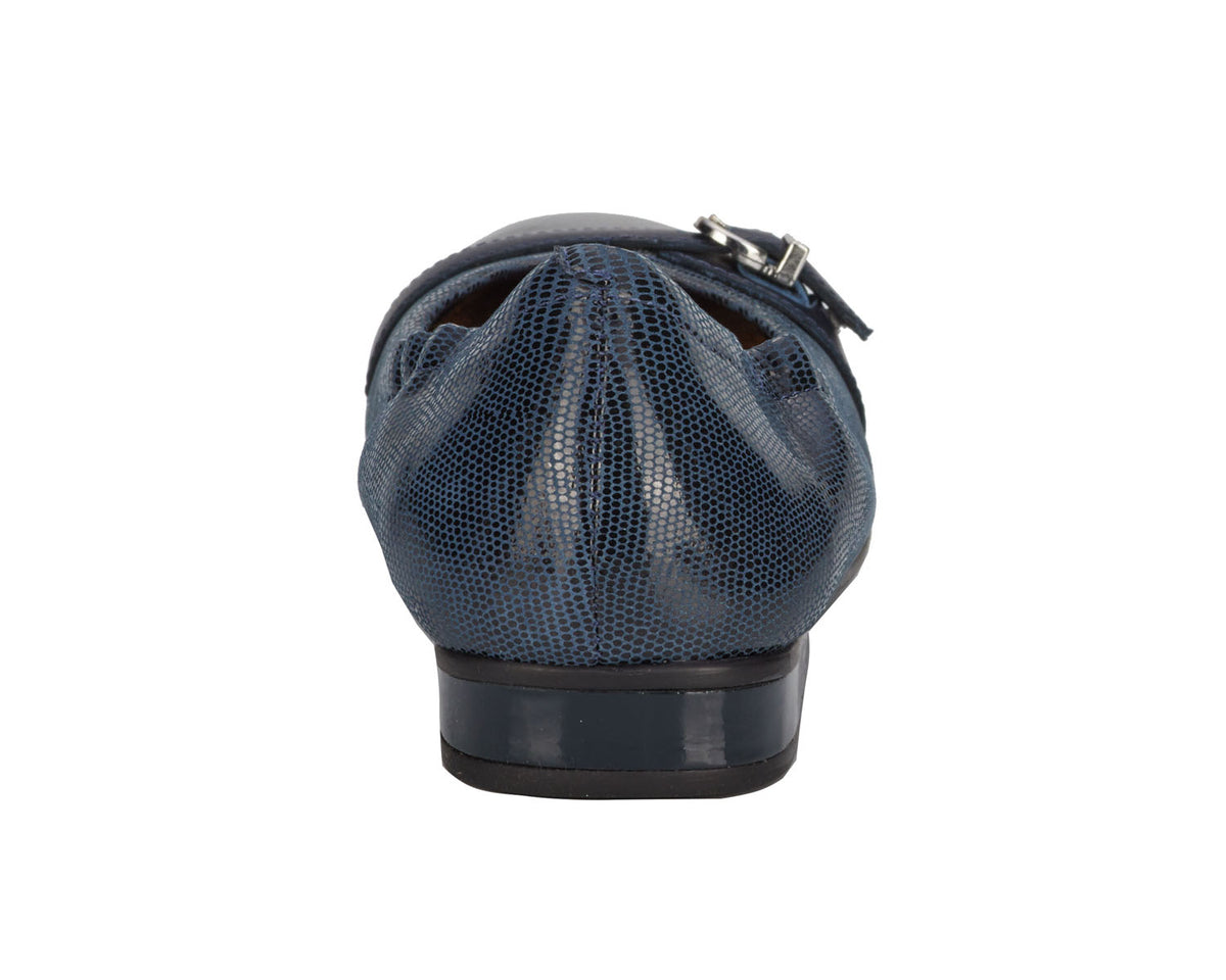 #Color_Navy Lizard Print Leather