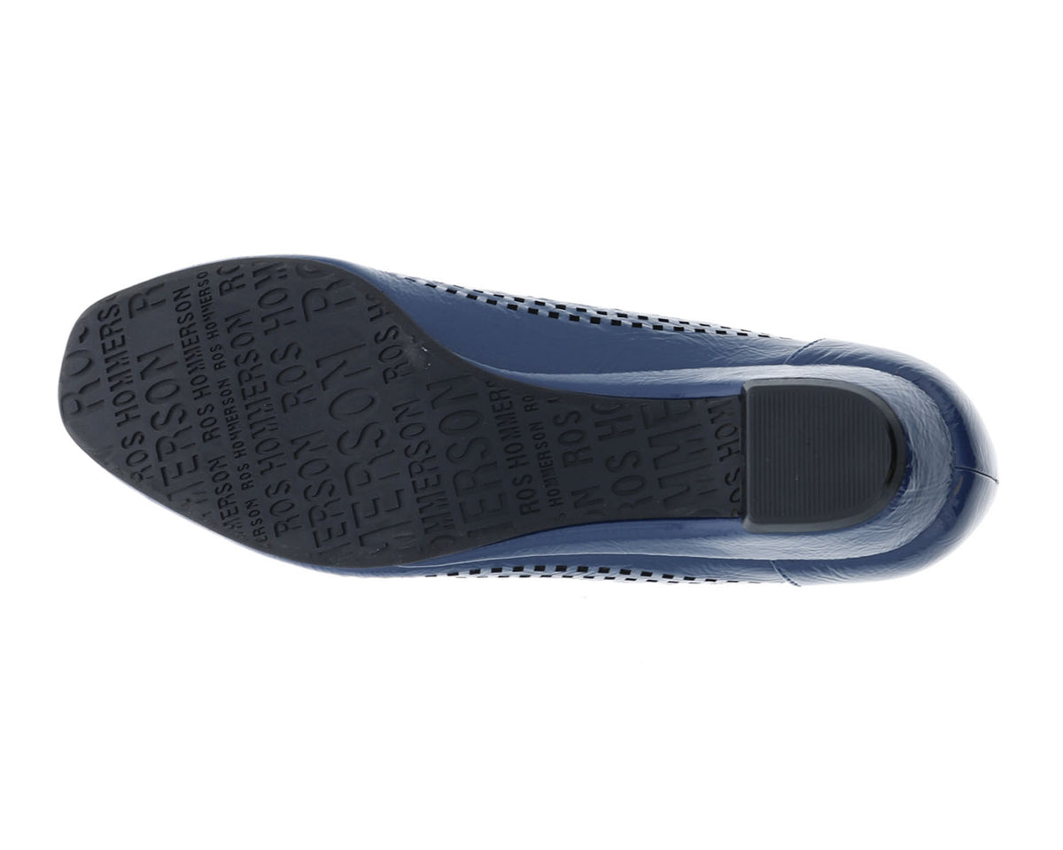 #Color_Navy Crinkle Patent