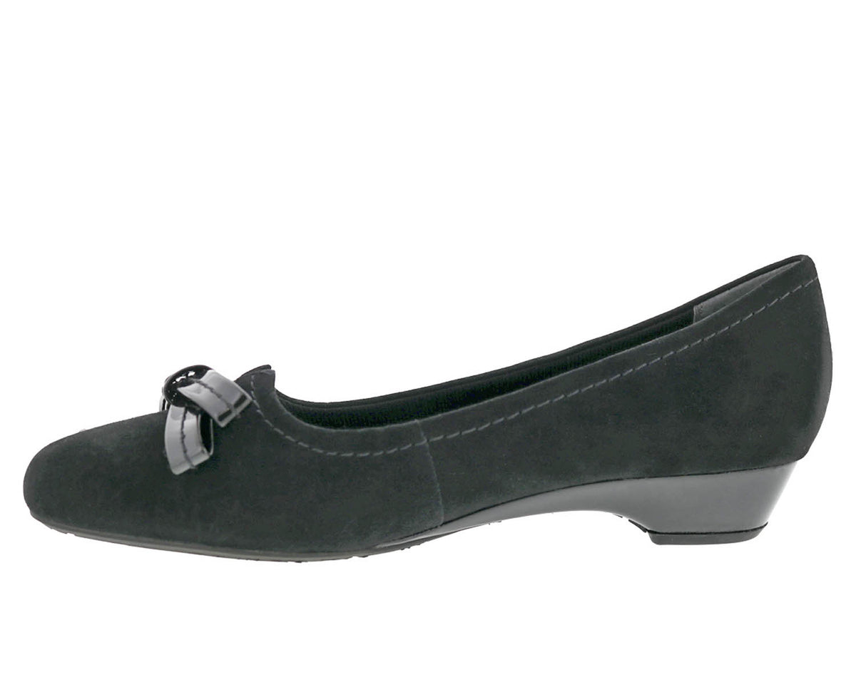 #Color_Black Suede Leather