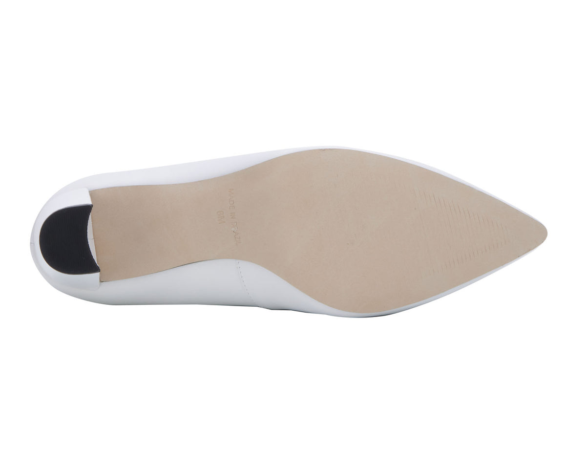 #Color_White Leather