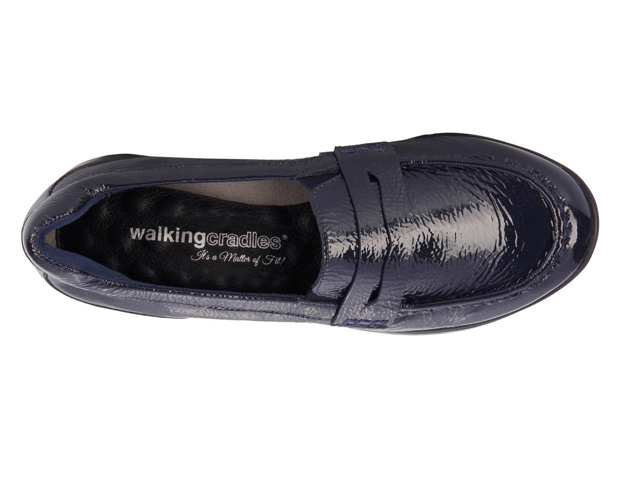 #Color_Navy Crinkle Patent