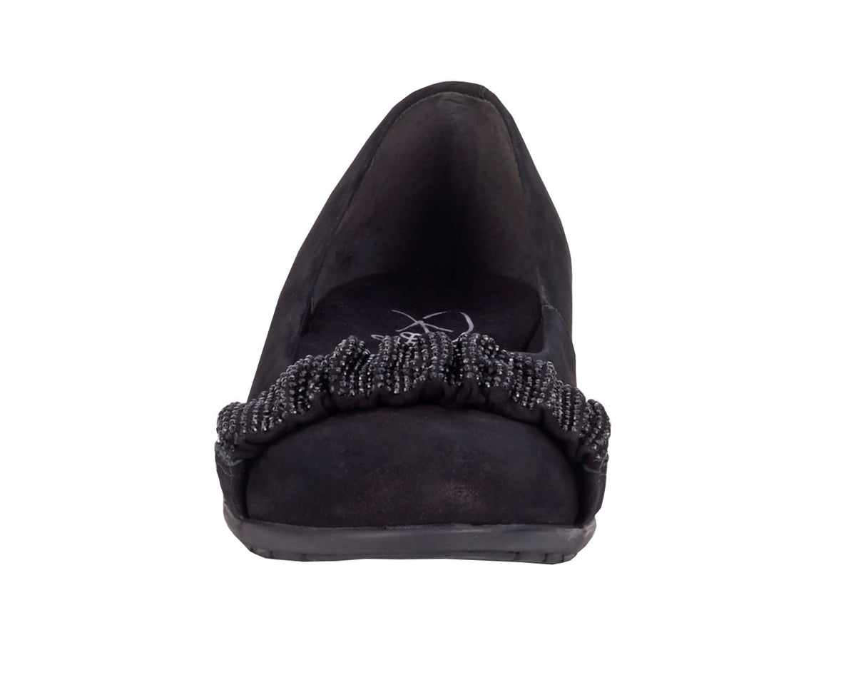 #Color_Black Nubuck
