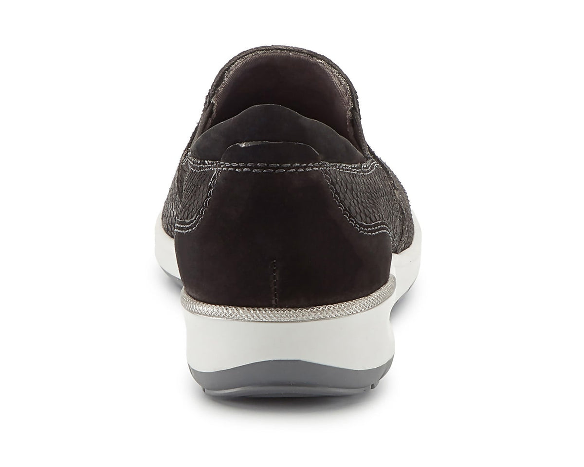 #Color_Black Snake Print/Nubuck