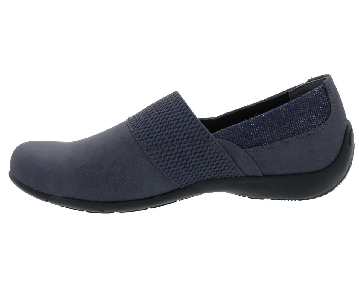 #Color_Navy