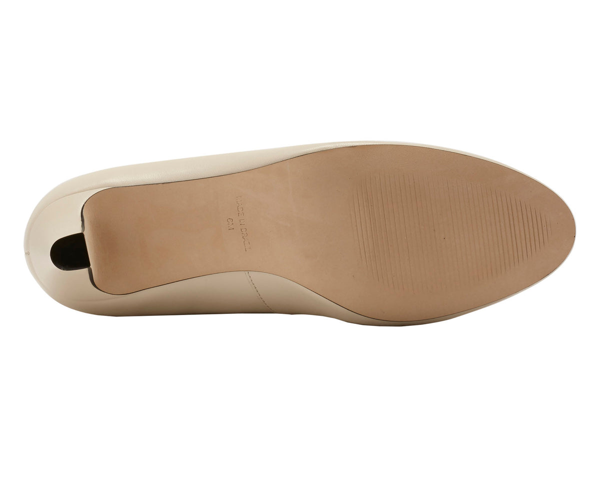 #Color_Bone Leather