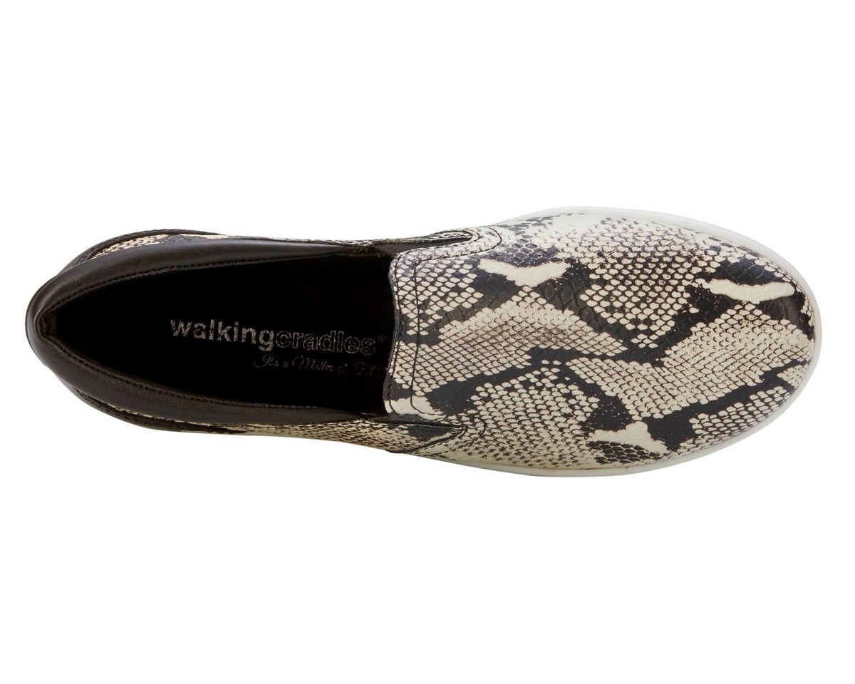 #Color_Black/Bone Snake Print Leather