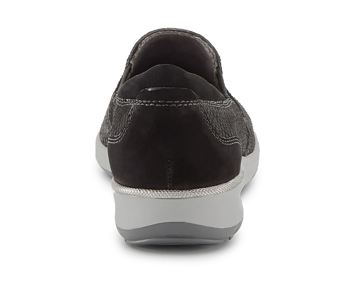 #Color_Black Snake Print/Nubuck