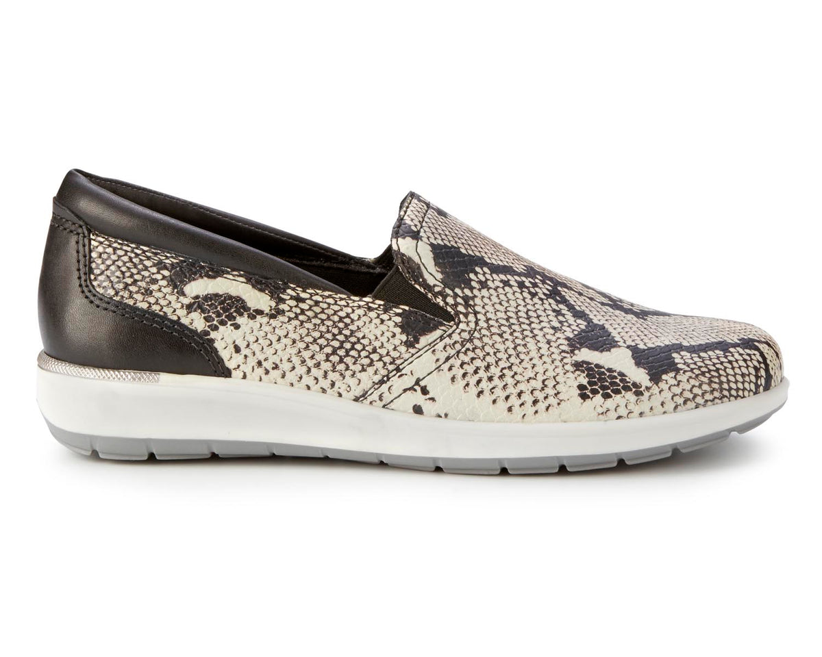 #Color_Black/Bone Snake Print Leather