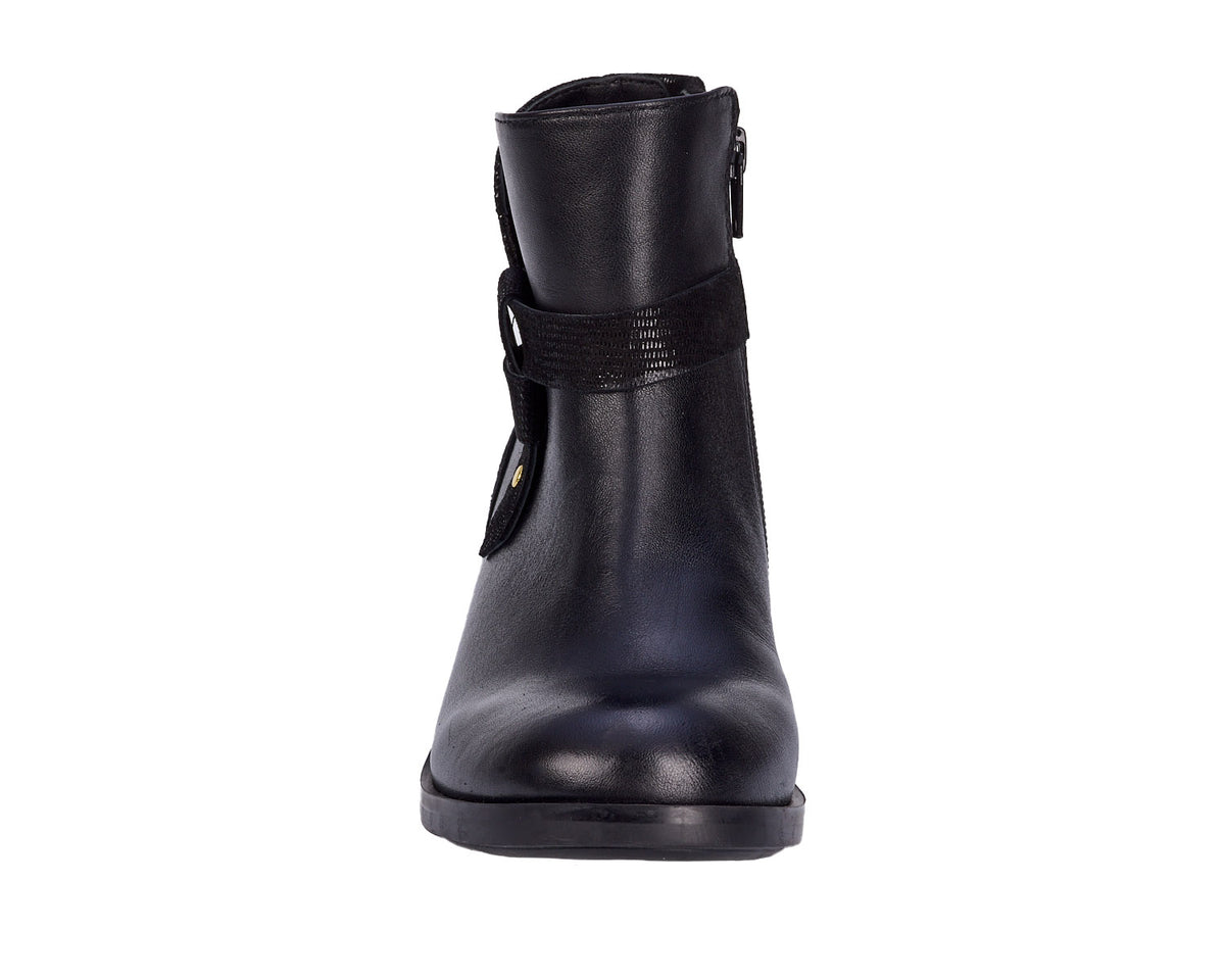 #Color_Black Napa/Patent Lizard Print Leather