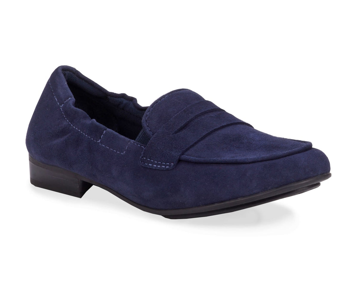 #Color_Navy Suede