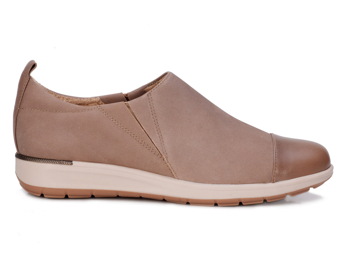 #Color_Sand Nubuck Leather