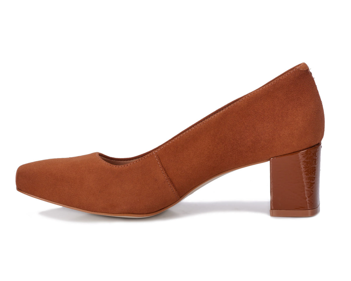 #Color_Tan Suede/Patent Leather