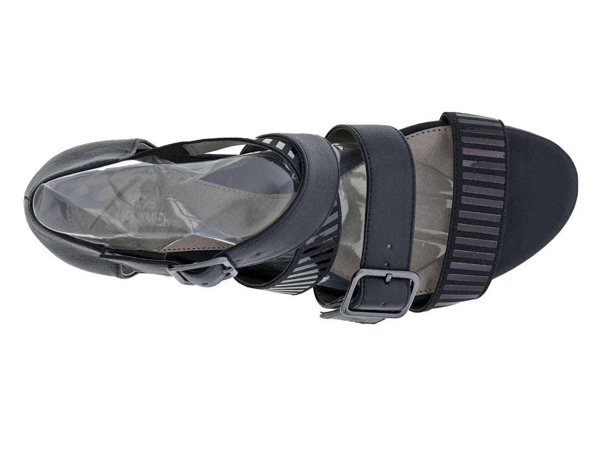 #Color_Black Leather