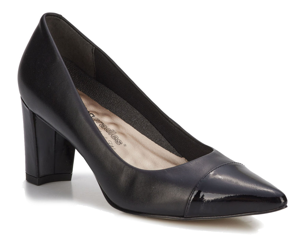 #Color_Black Cashmere/Patent Leather