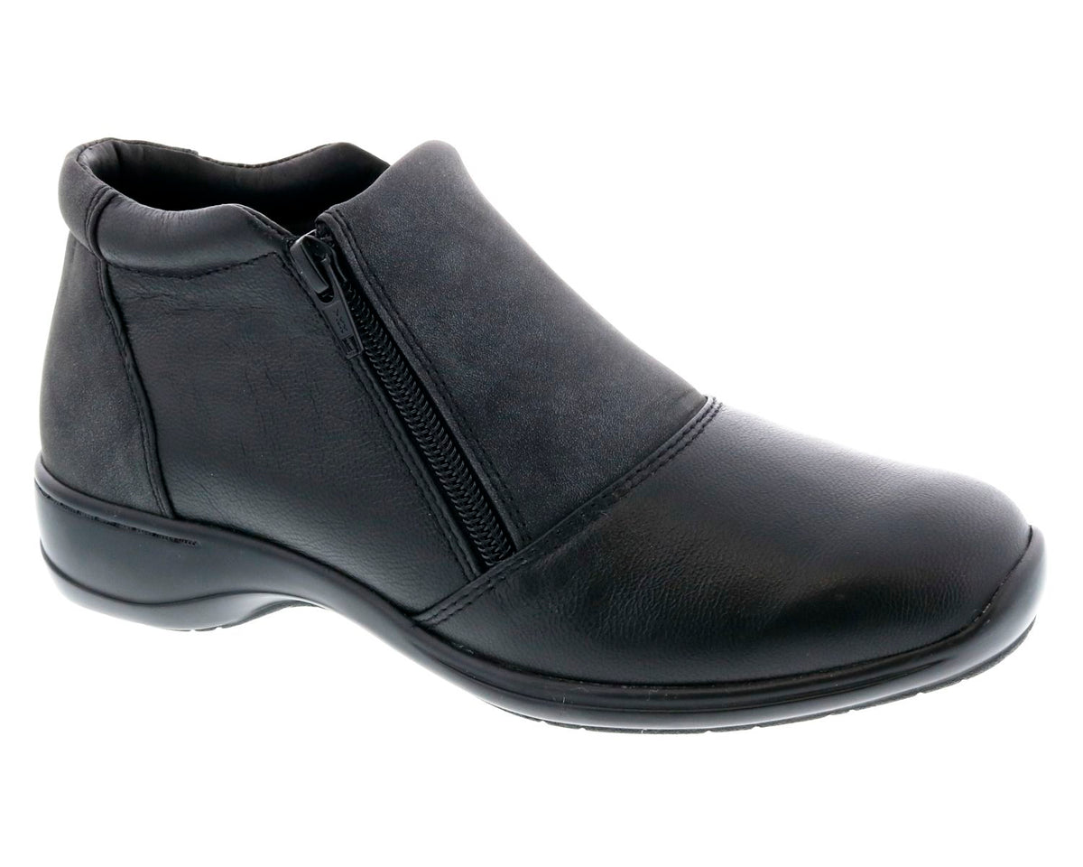 #Color_Black Leather
