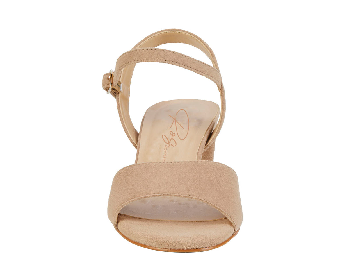 #Color_Taupe Suede