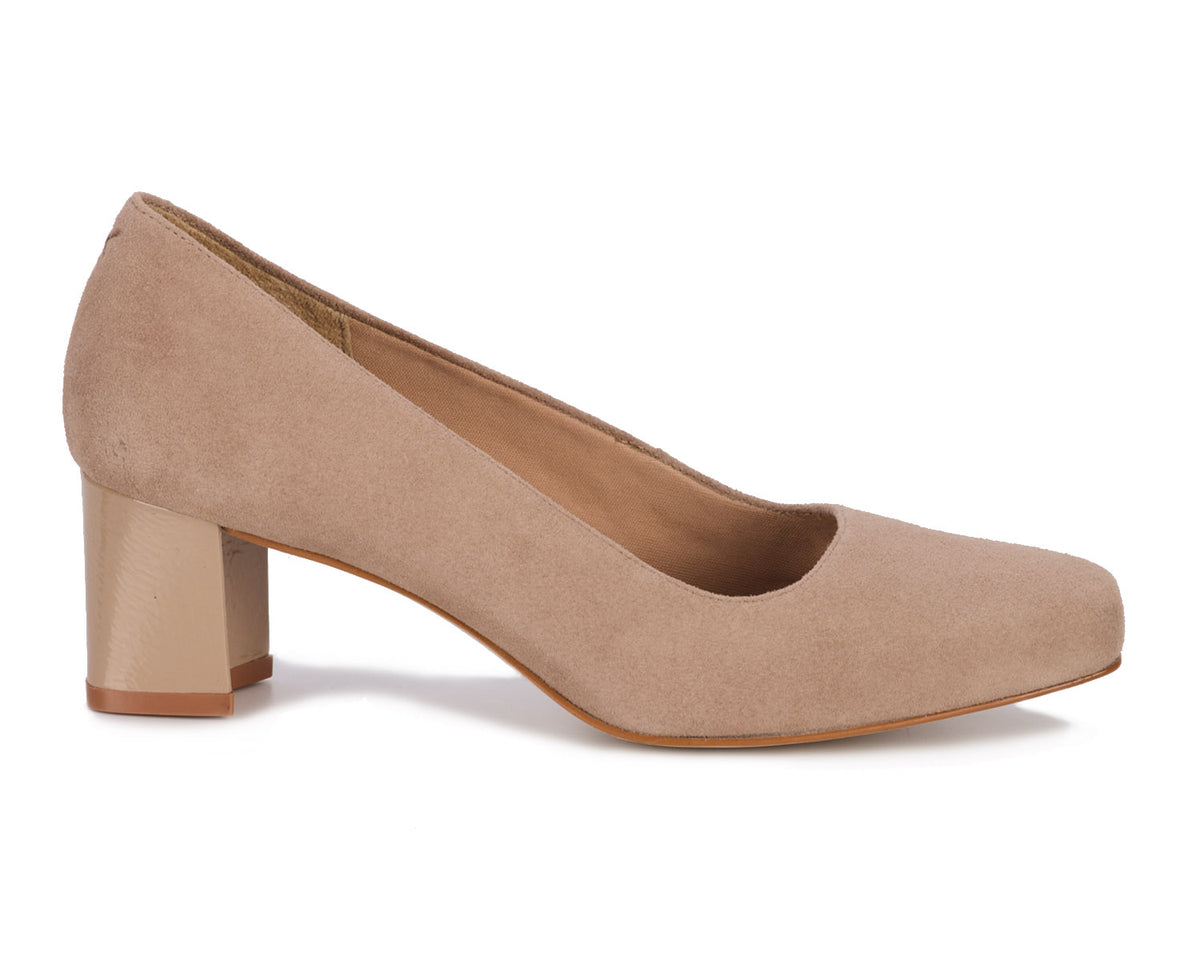 #Color_Light Taupe Suede/Patent