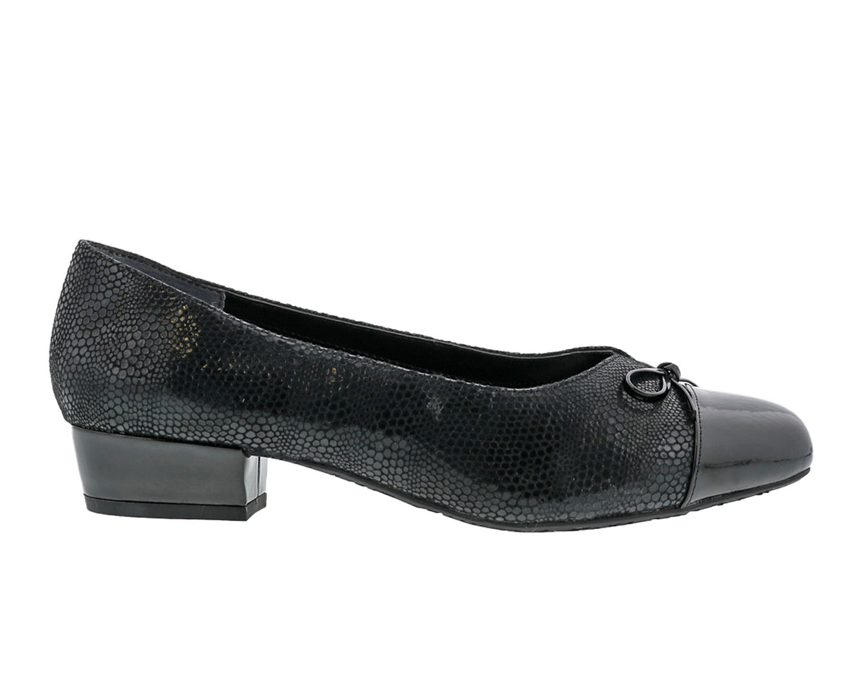 #Color_Black Lizard Print Leather