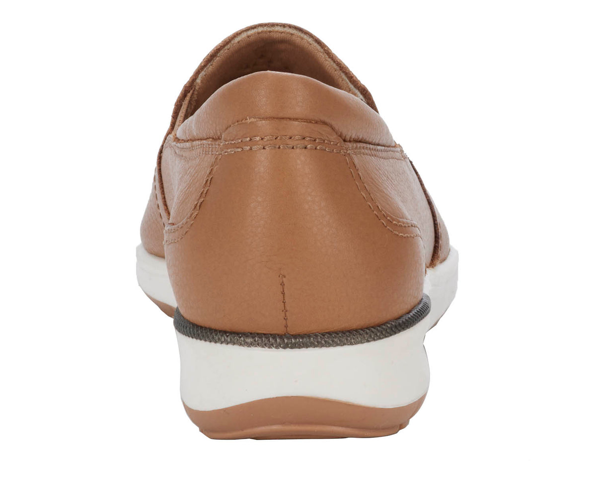#Color_Tan Leather