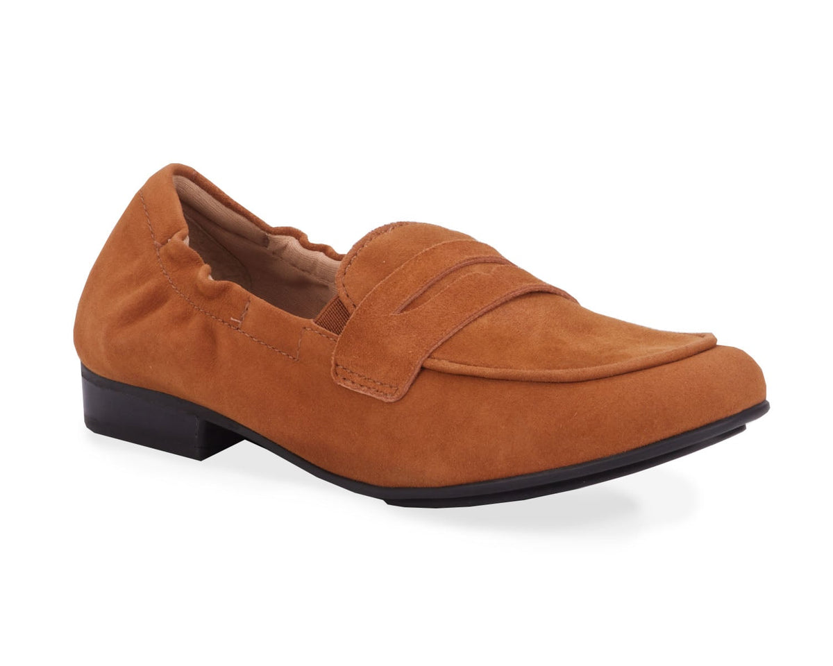 #Color_Tan Suede