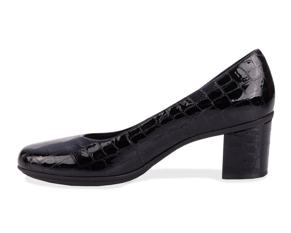 #Color_Black Croc Patent/Suede