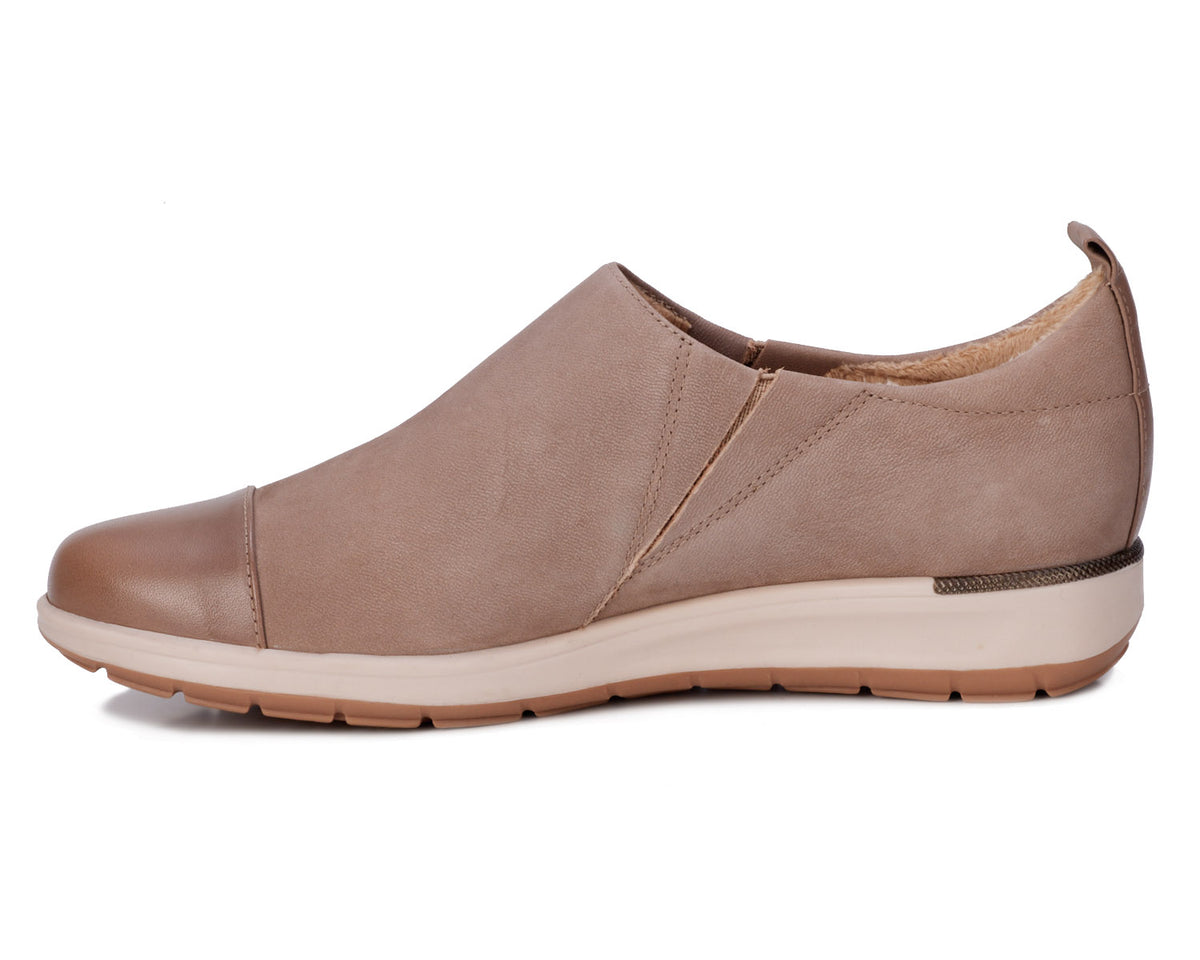 #Color_Sand Nubuck Leather
