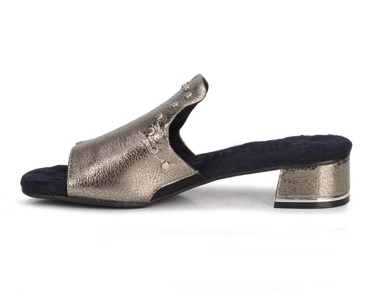 #Color_Pewter Leather