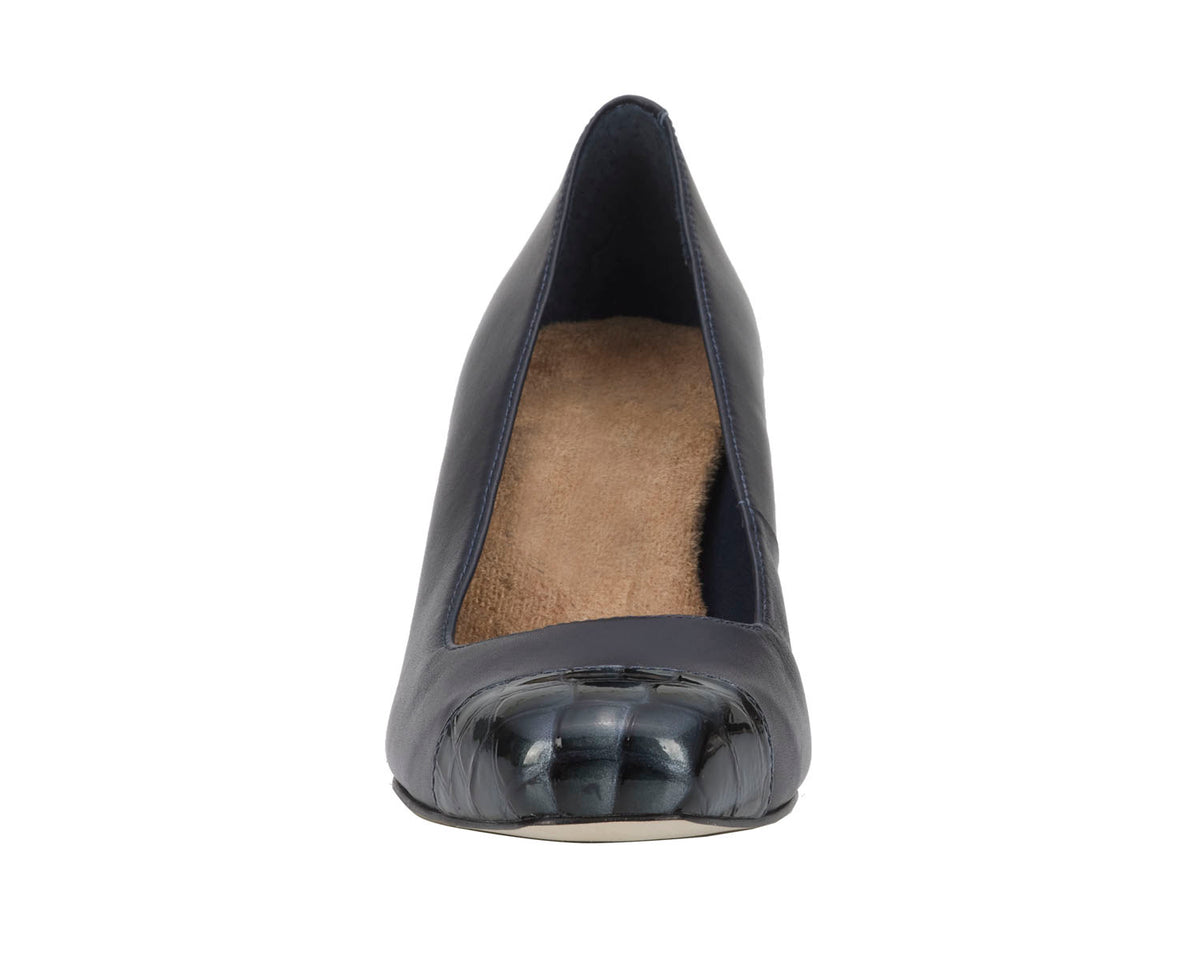 #Color_Navy Leather