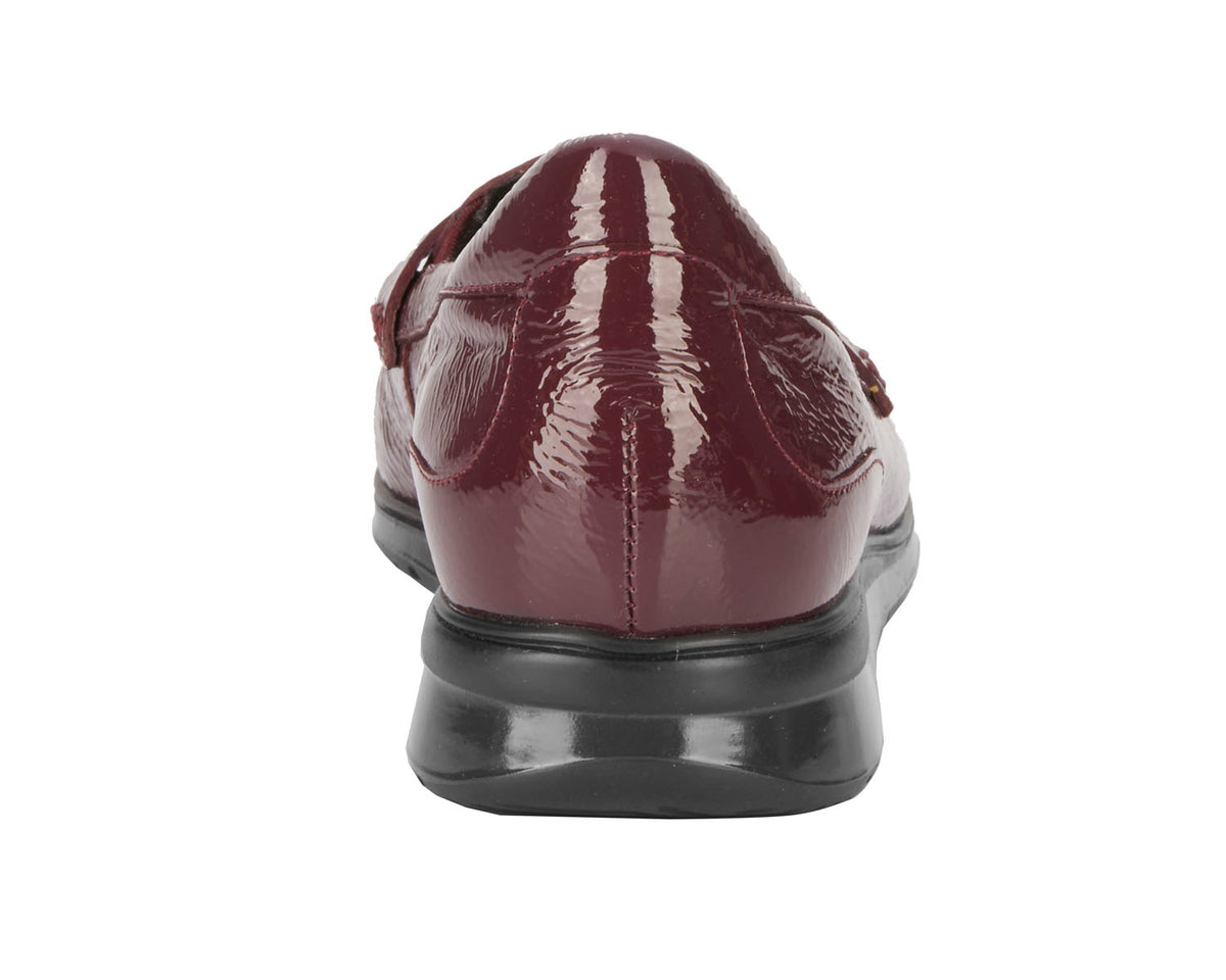#Color_Berry Crinkle Patent Leather