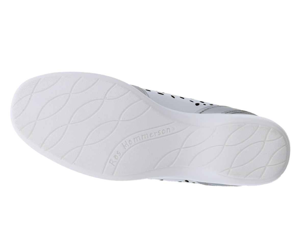 #Color_White/Silver Leather