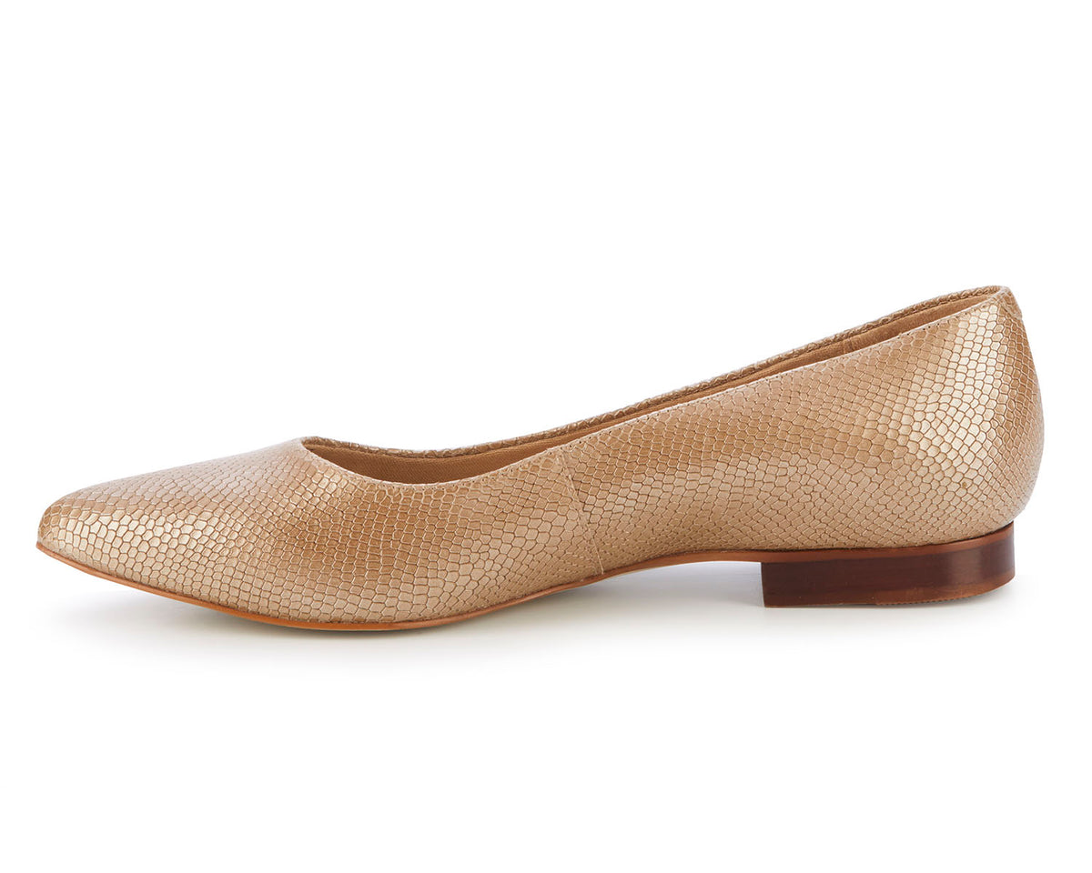 #Color_Taupe Snake Print Leather
