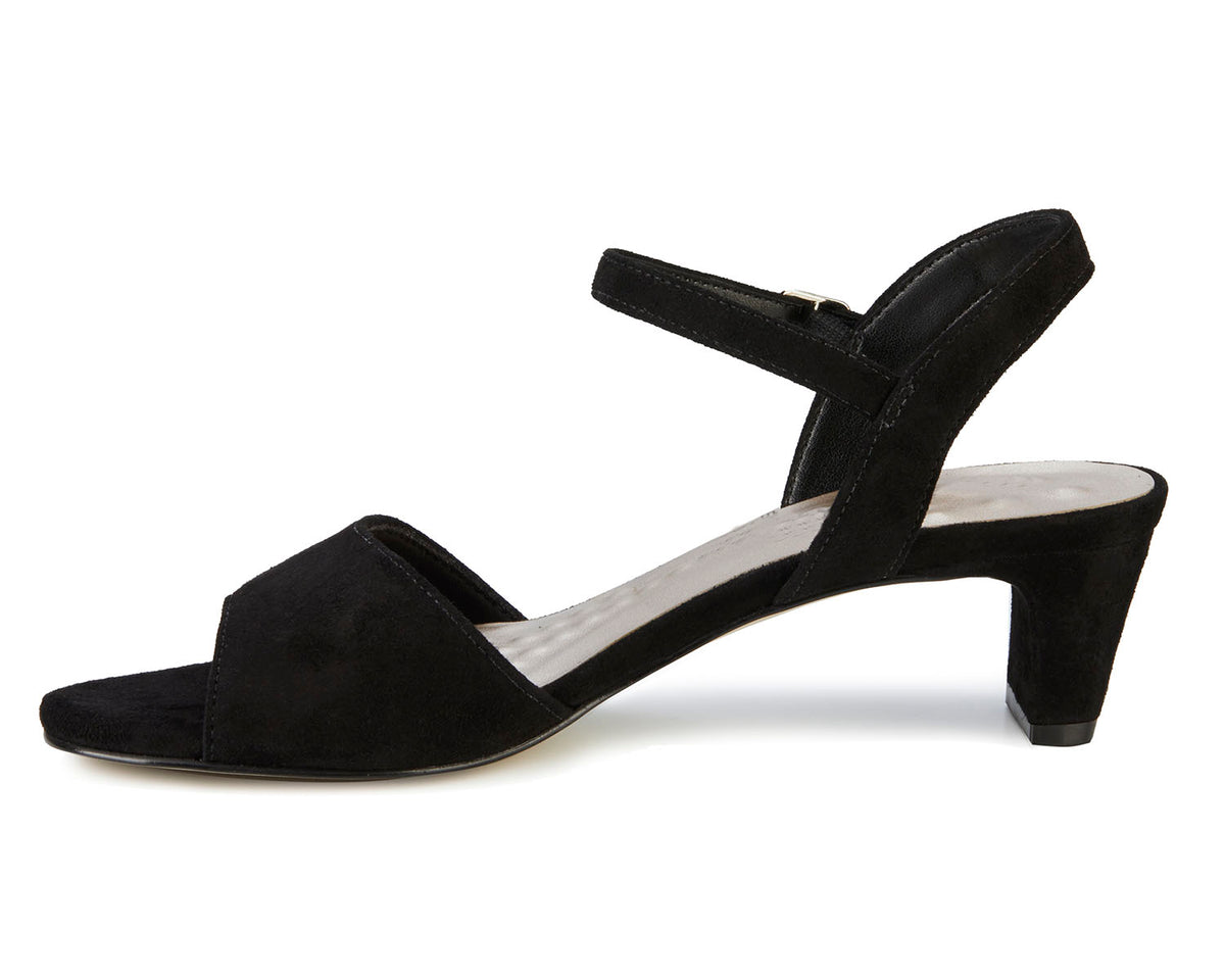 #Color_Black Suede