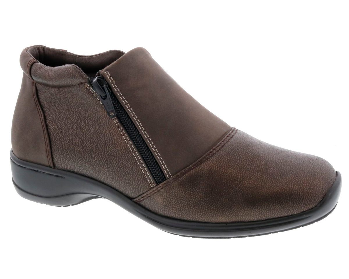 #Color_Brown Leather