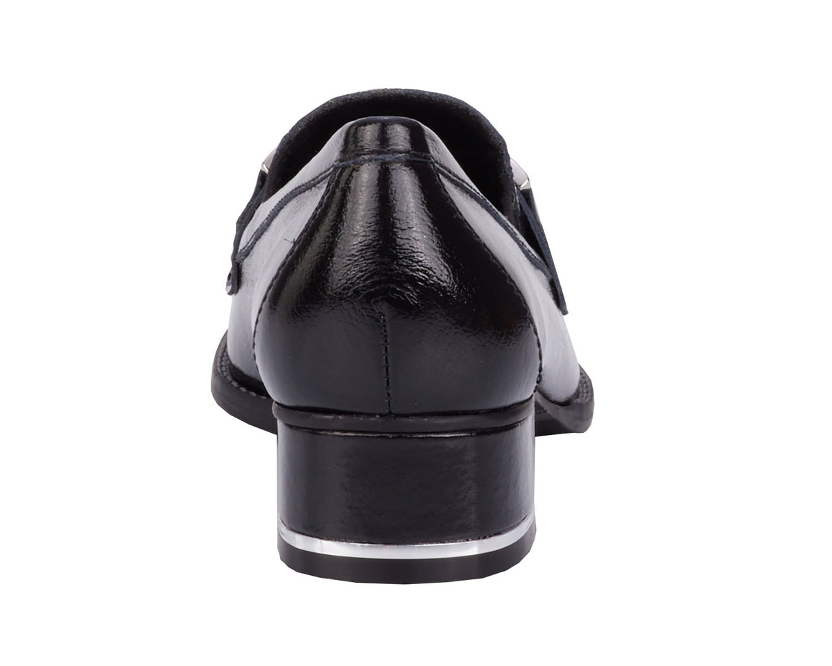 #Color_Black Leather