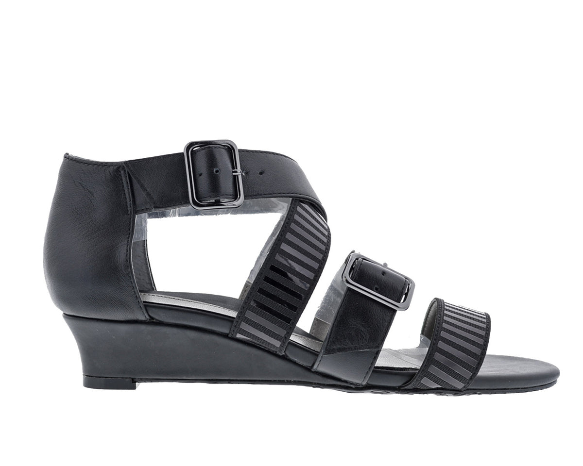 #Color_Black Leather
