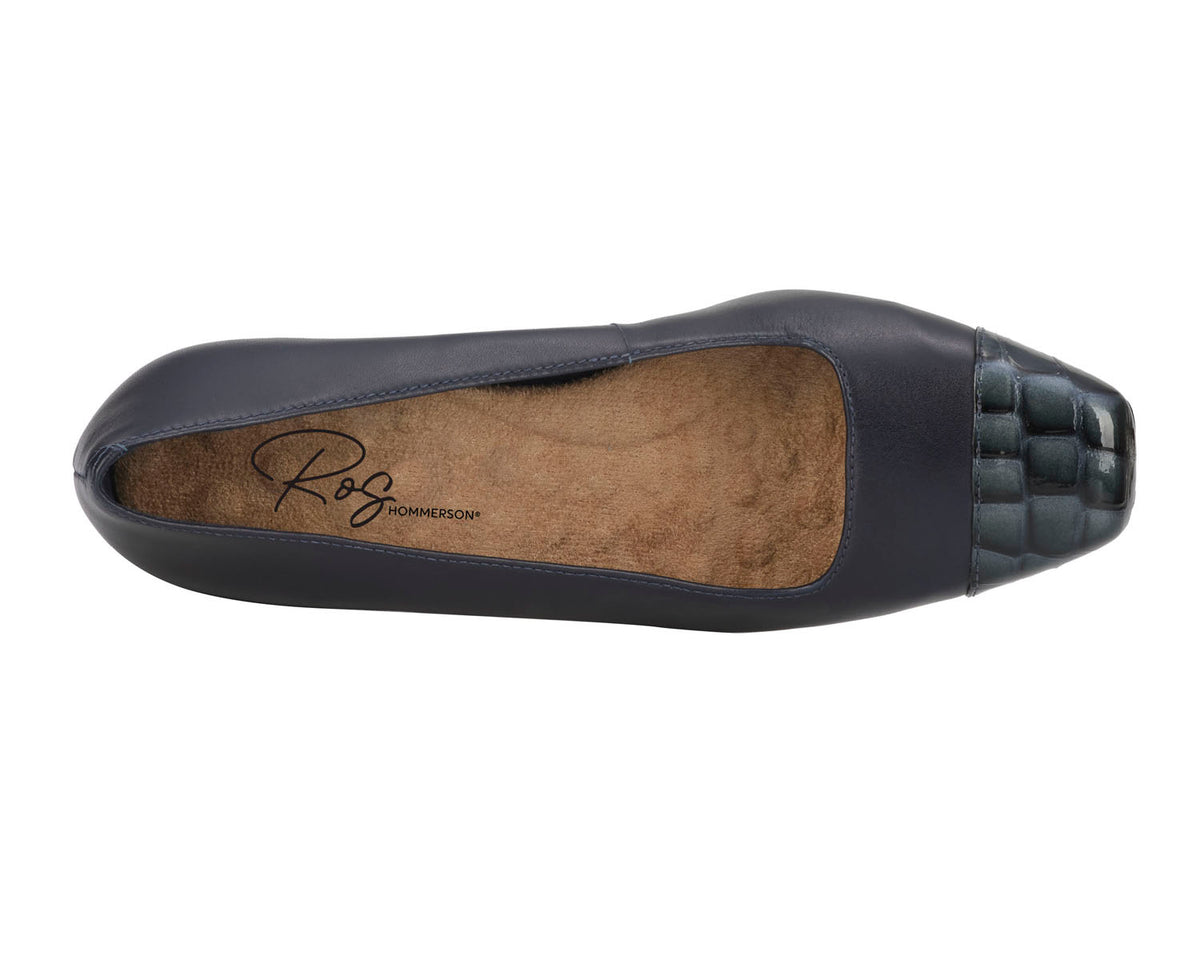 #Color_Navy Leather