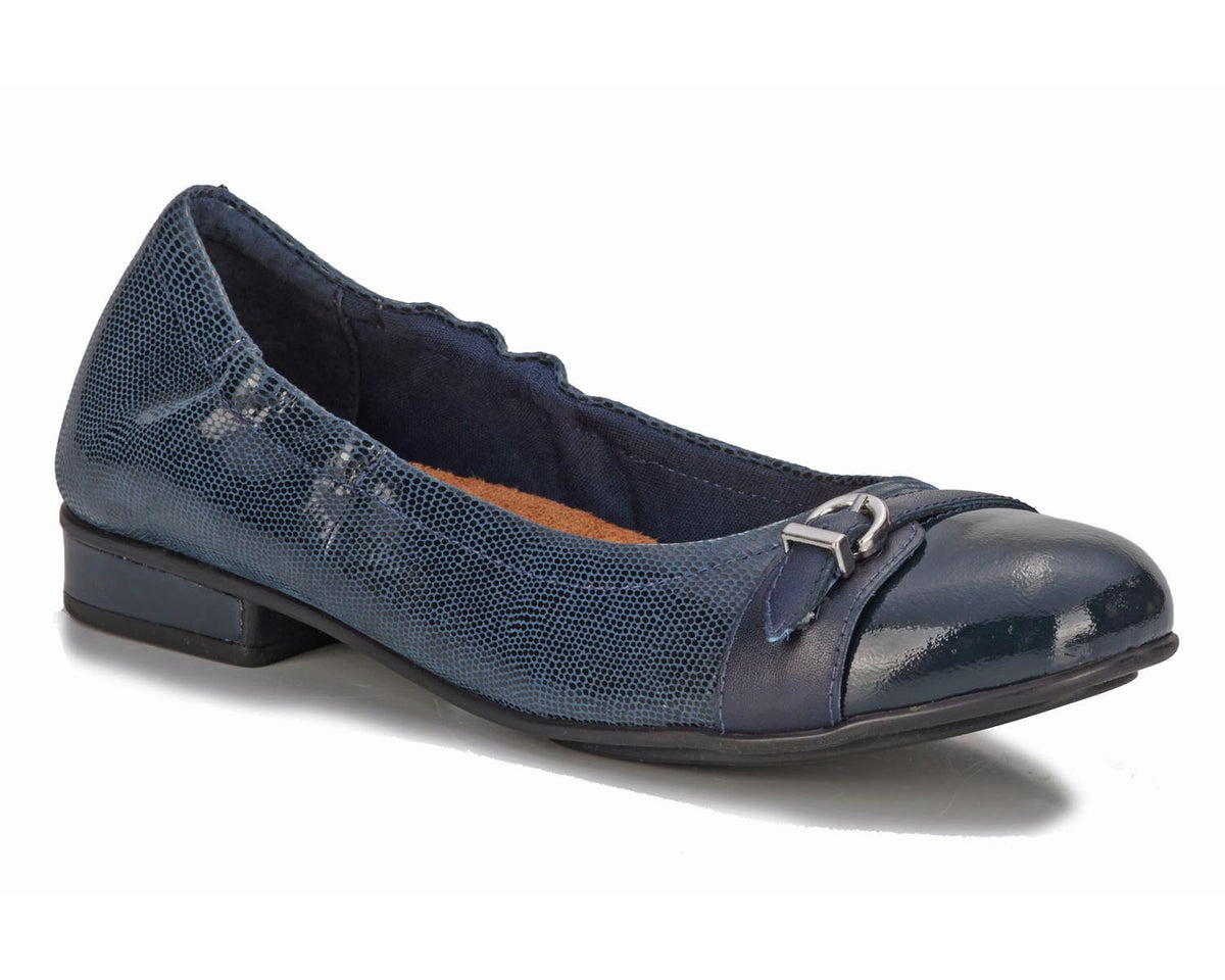 #Color_Navy Lizard Print Leather