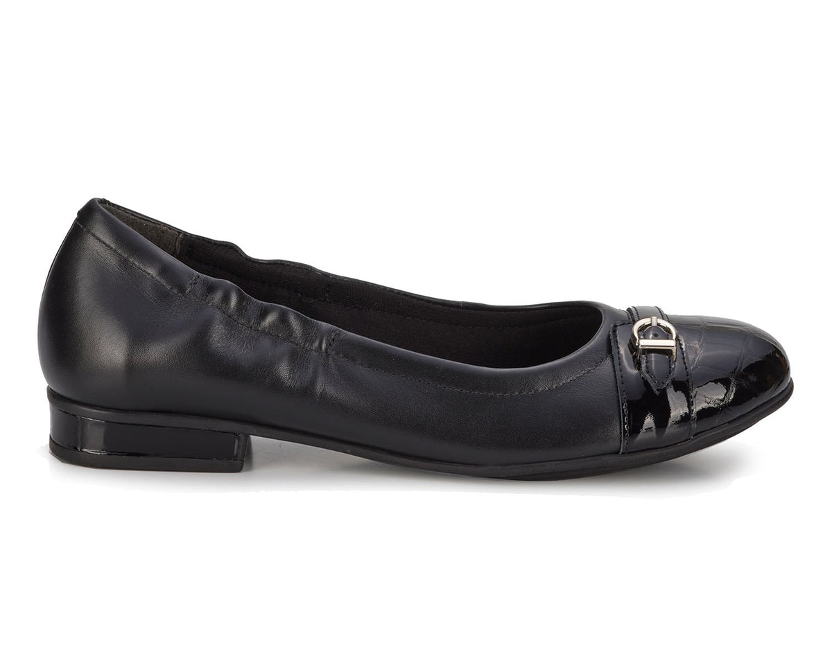 #Color_Black Croc Patent Leather