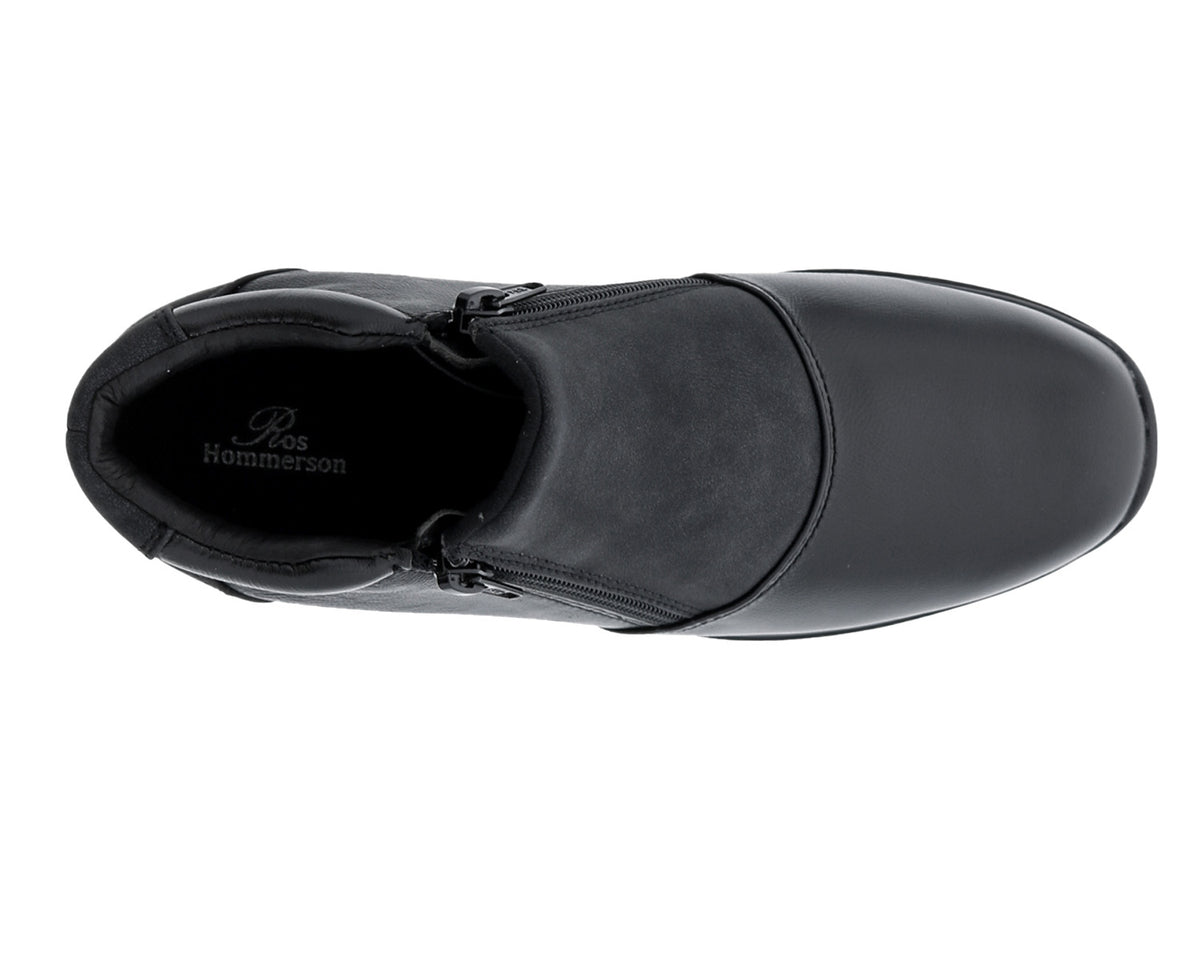 #Color_Black Leather