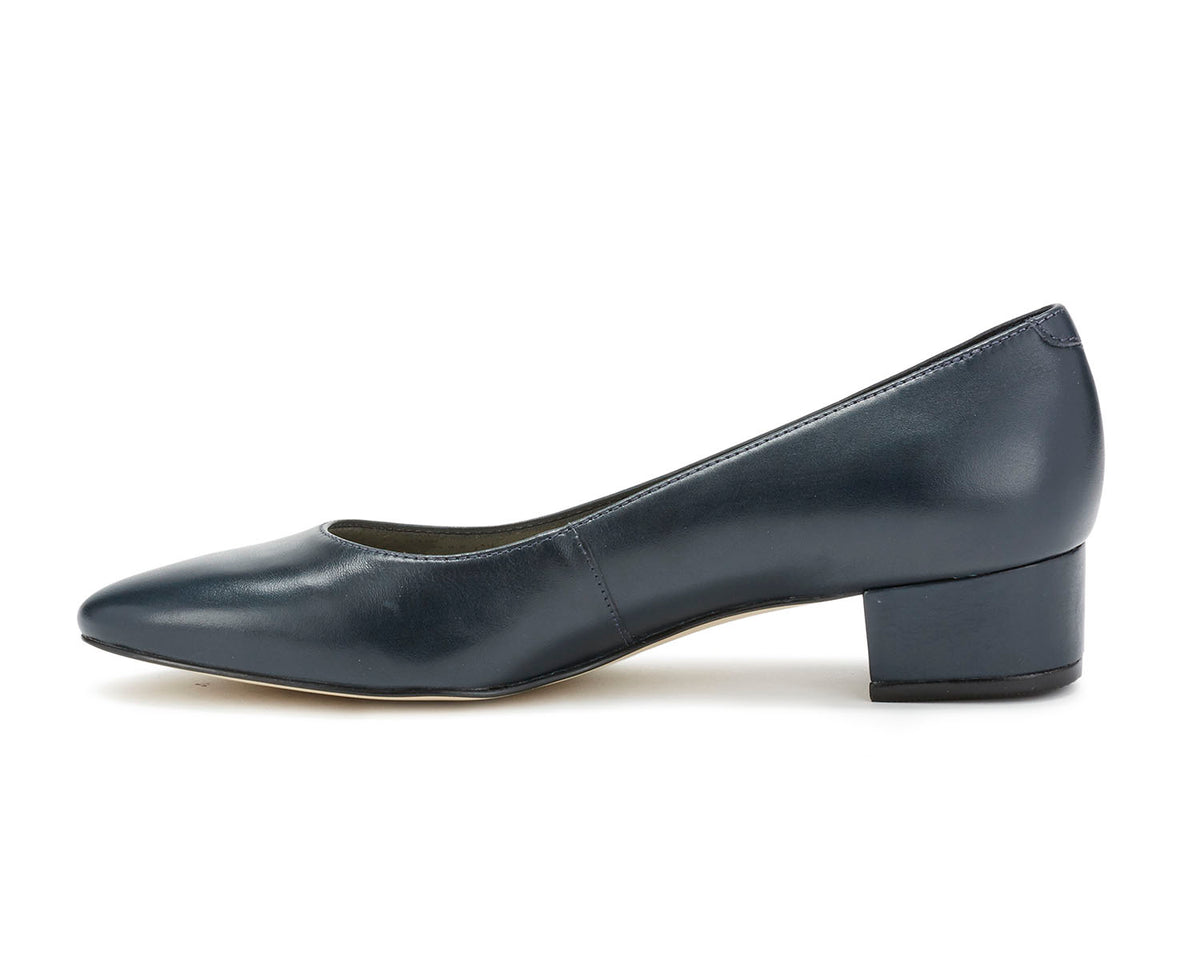 #Color_Navy Leather