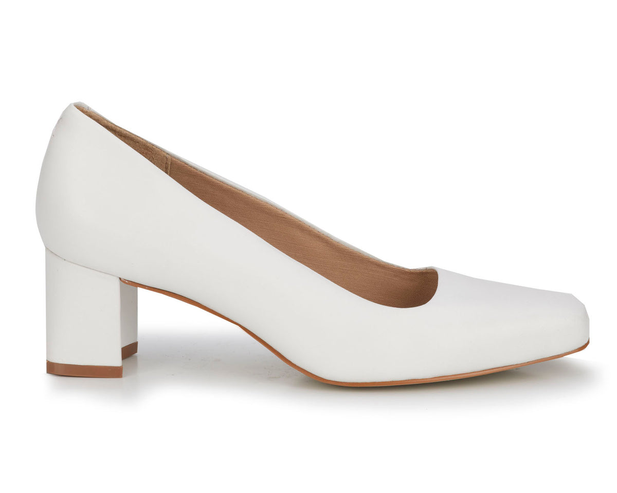 #Color_White Leather