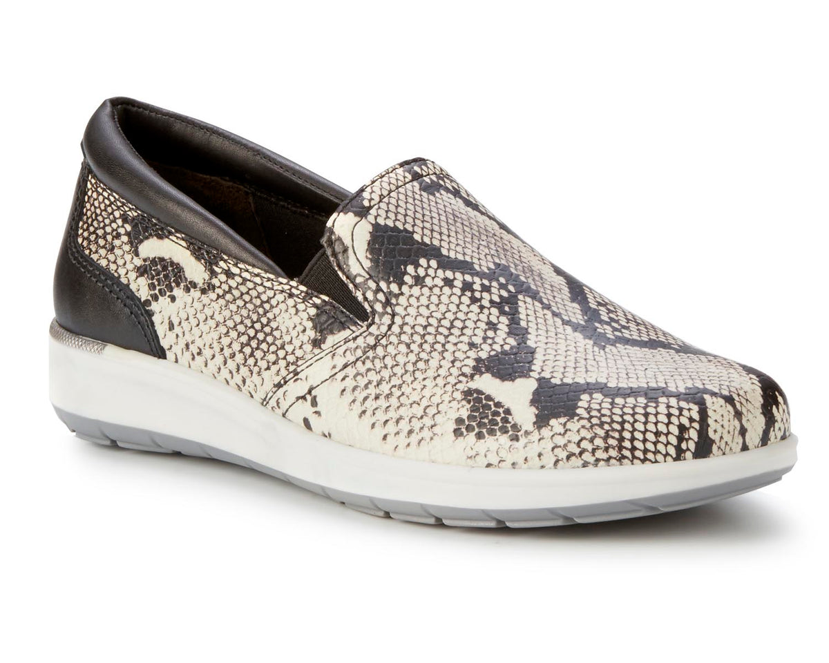 #Color_Black/Bone Snake Print Leather