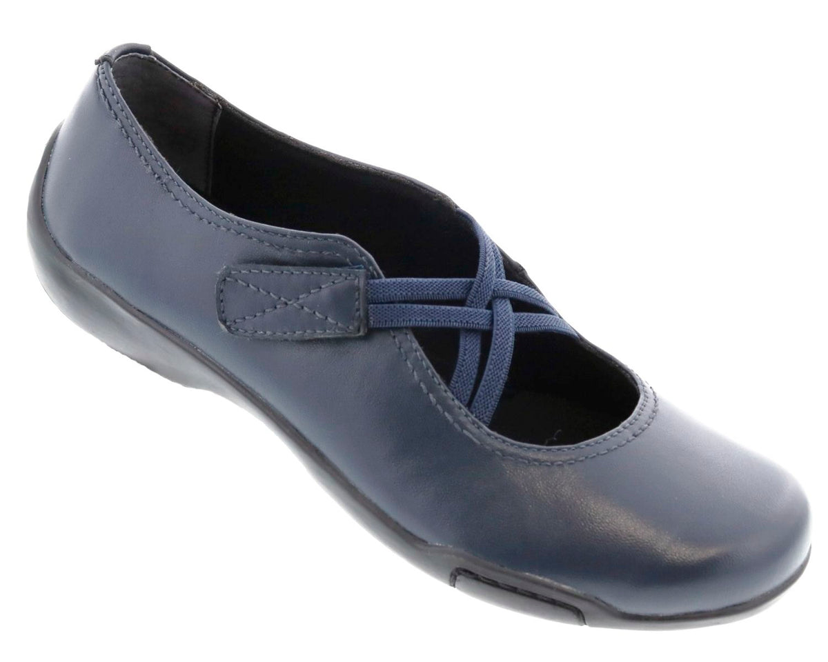 #Color_Navy Leather