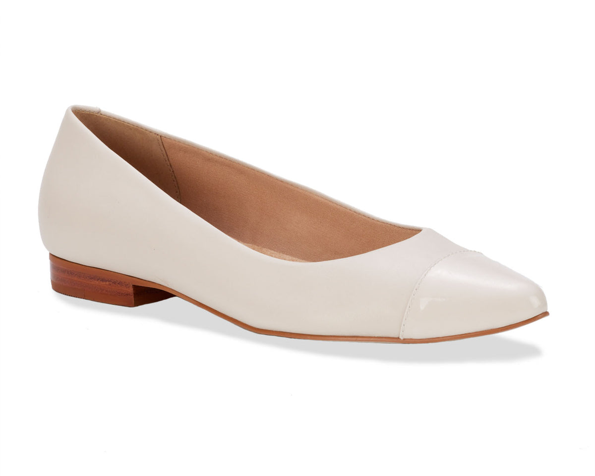 #Color_Ivory Leather/ Patent